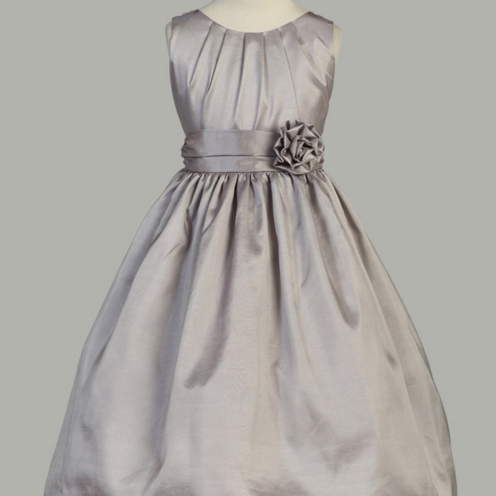 Flower girl or special occasion dress, size 6